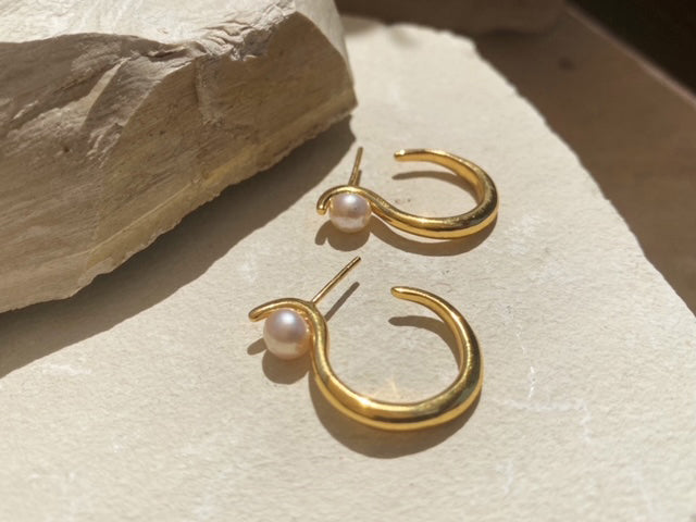 Celia Pearl Earrings