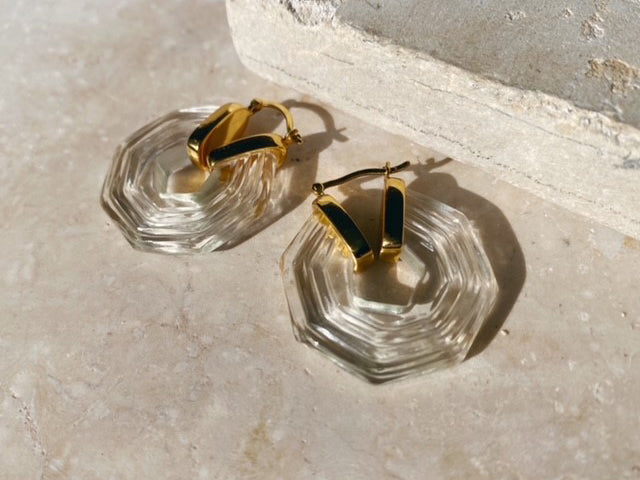 Sphinx Earrings Clear