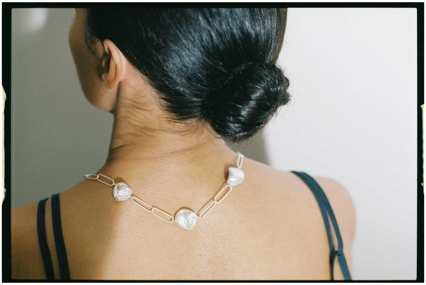 Cyan Pearl Necklace