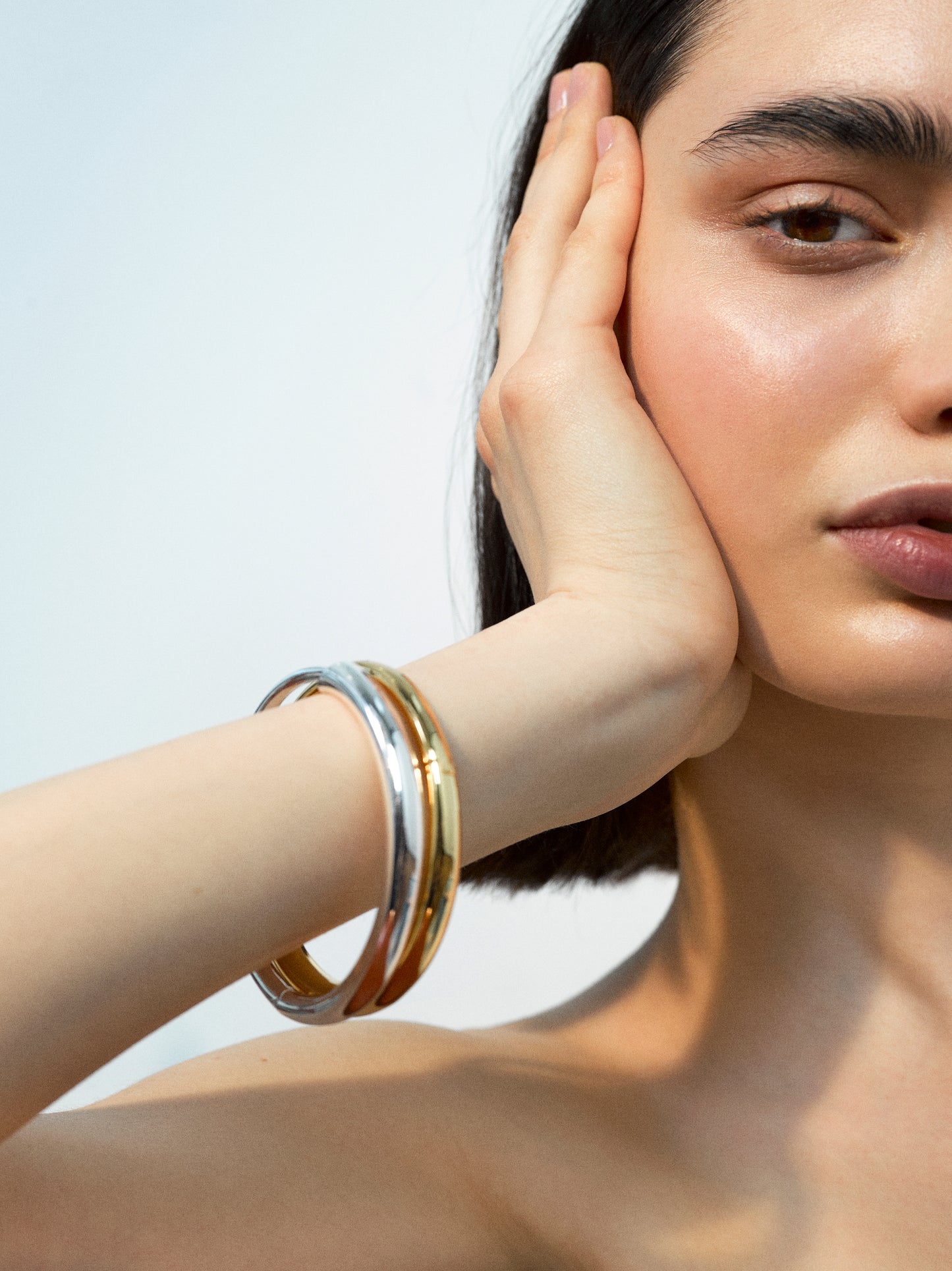 Zoha Bangle